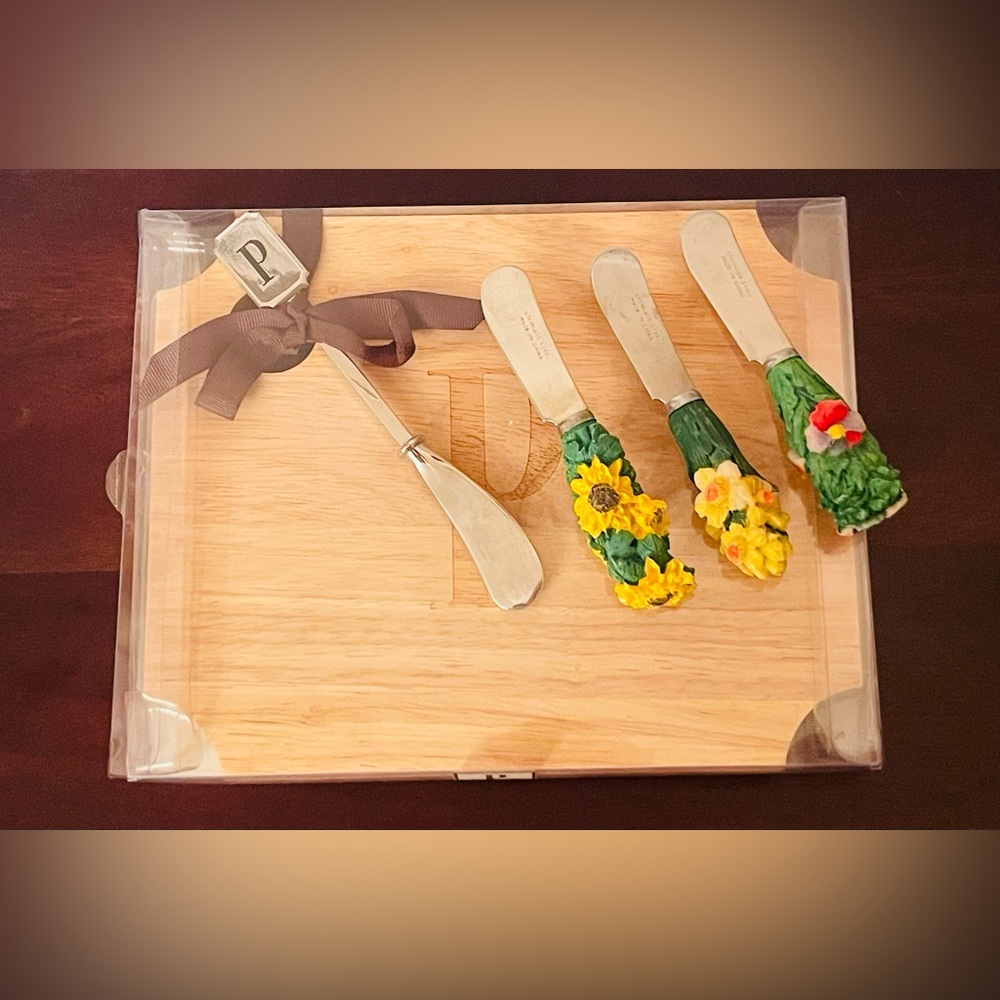 Mud Pie Floral Cheese Board Set‎ Monogram P (NIB) Spring Spreader Knives Gift